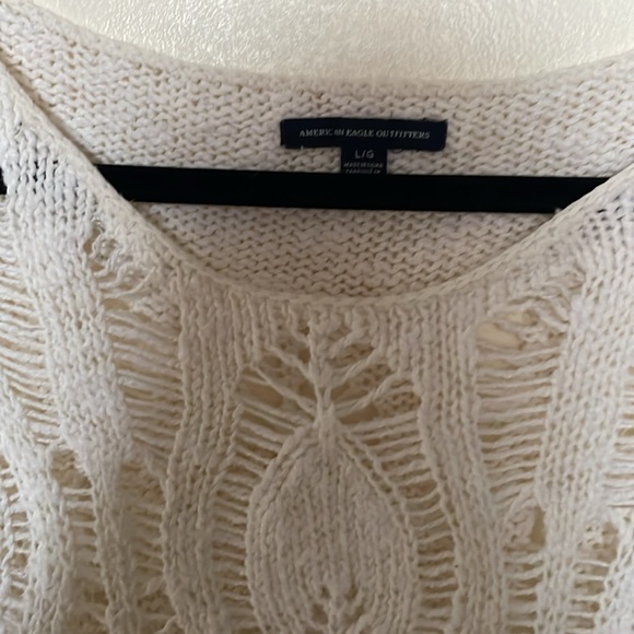 Sweater. American Eagle knit lightweight sweater. Cream/beige. Nice cond. large. - Picture 2 of 8